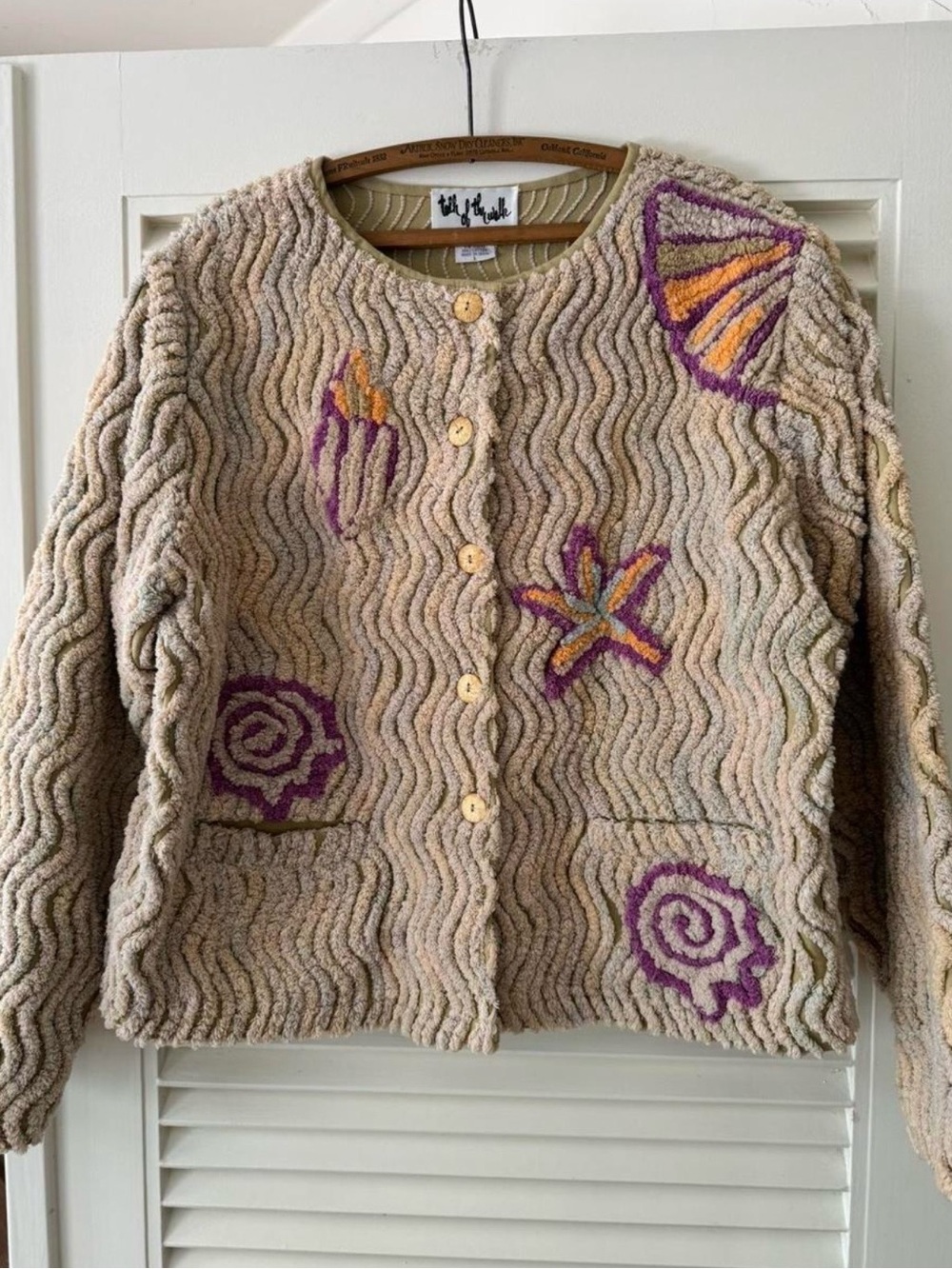 Tufted Sea Shell Jacket with Colorful Embroidery